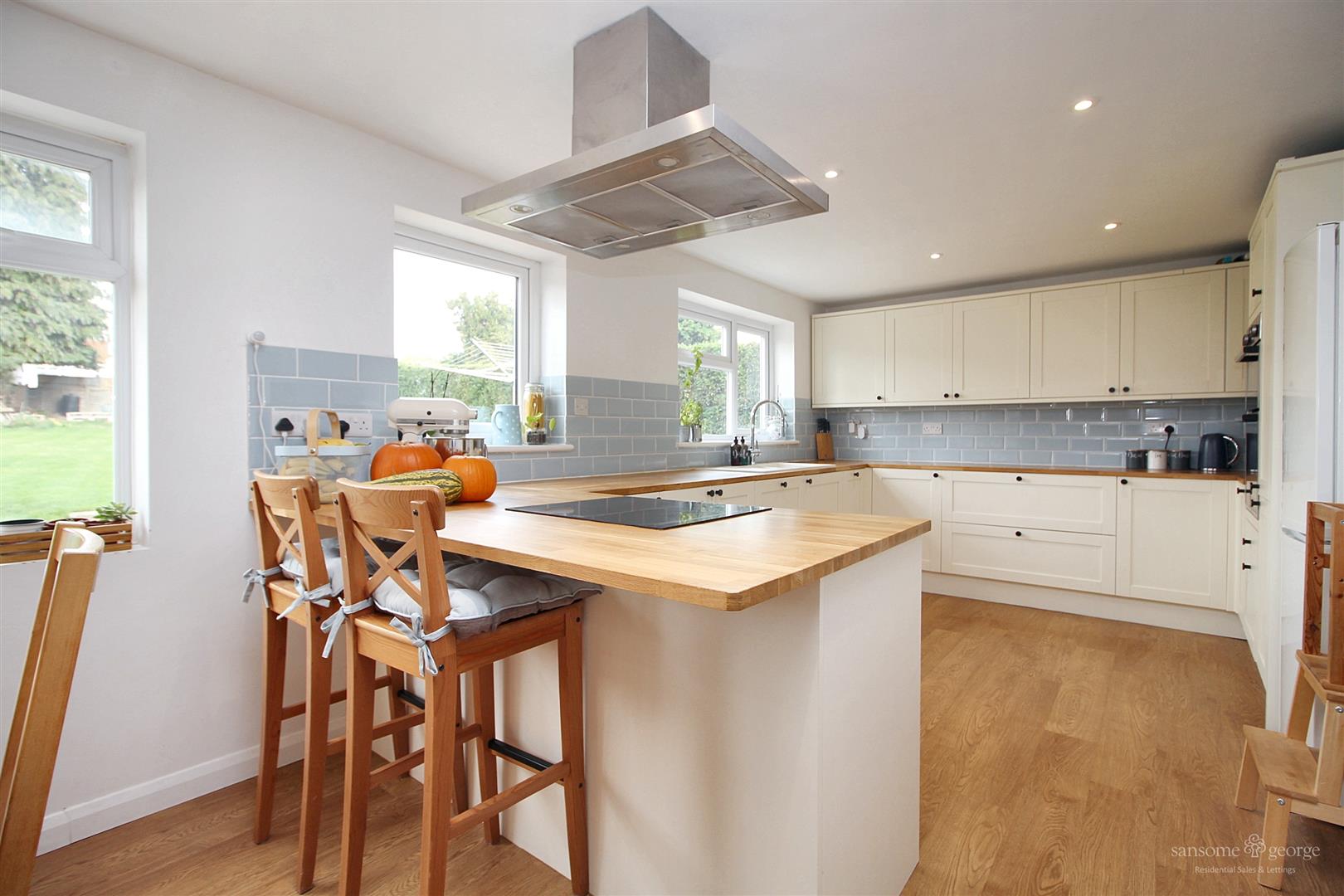 Ashampstead Road, Southcote, Reading